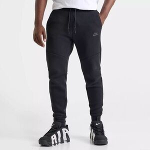 Nike Men's Tech Fleece Joggers Tapered Pants Black Large